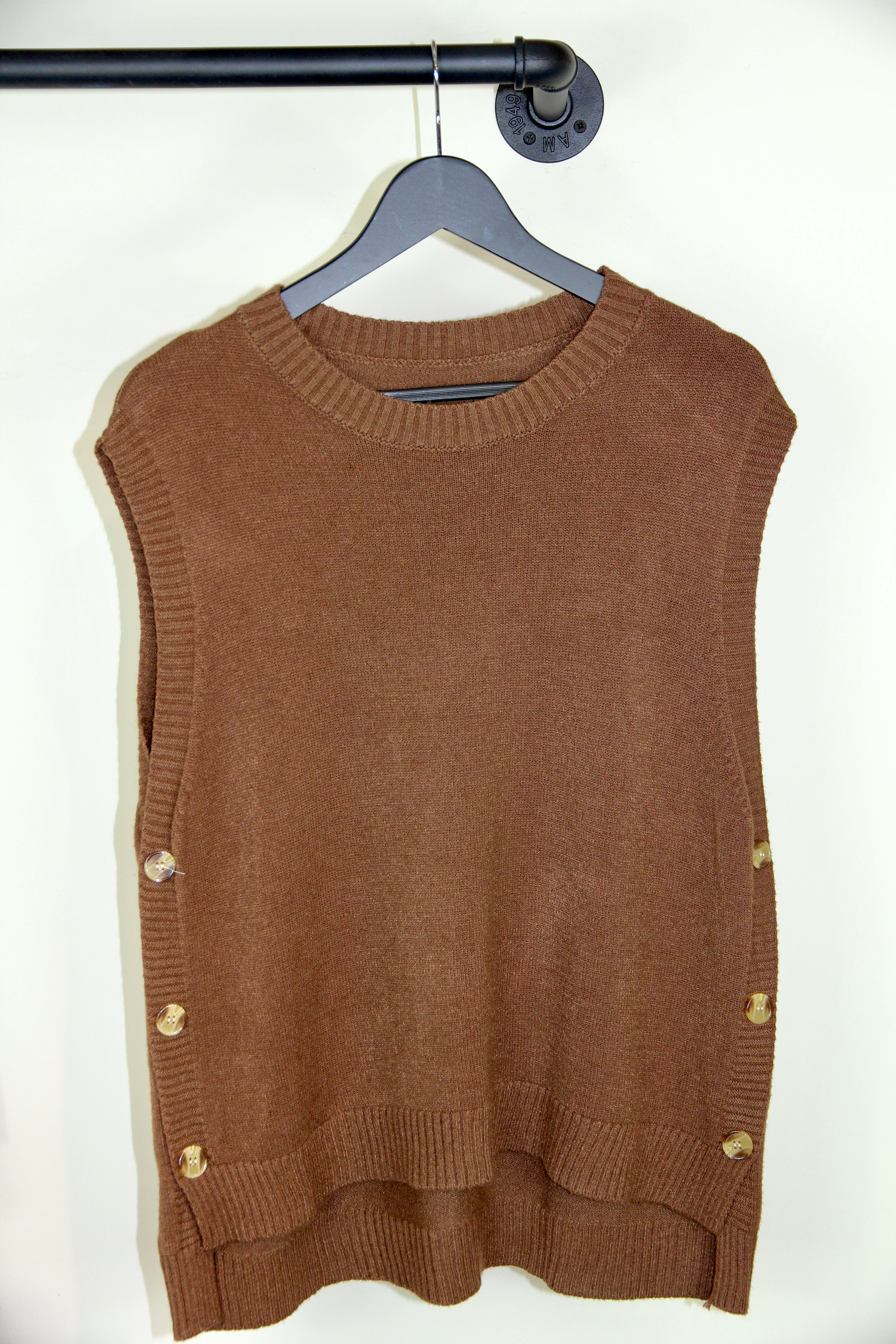 Sleeveless Knit Button Vest