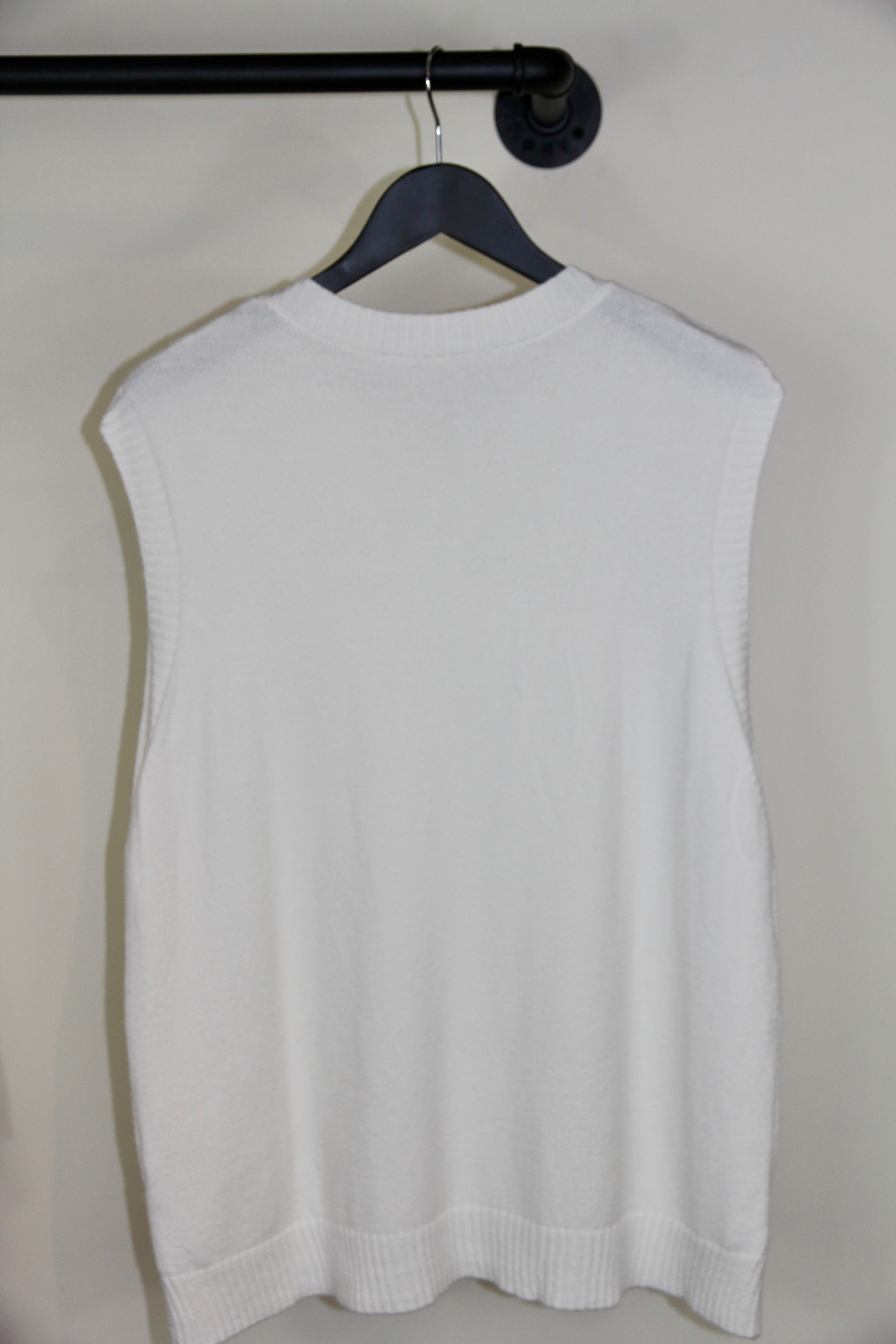 Sleeveless Knit Button Vest