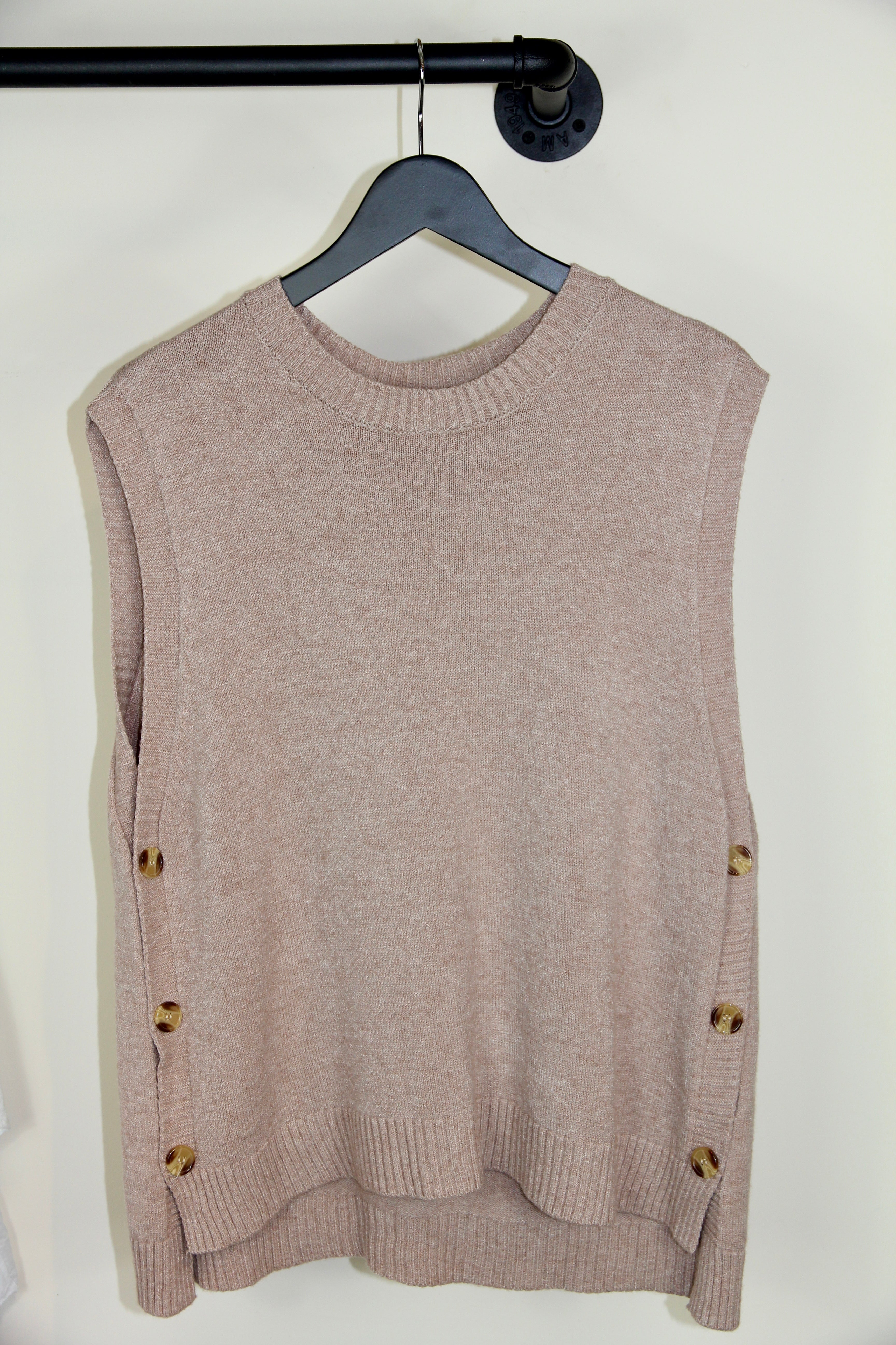 Sleeveless Knit Button Vest