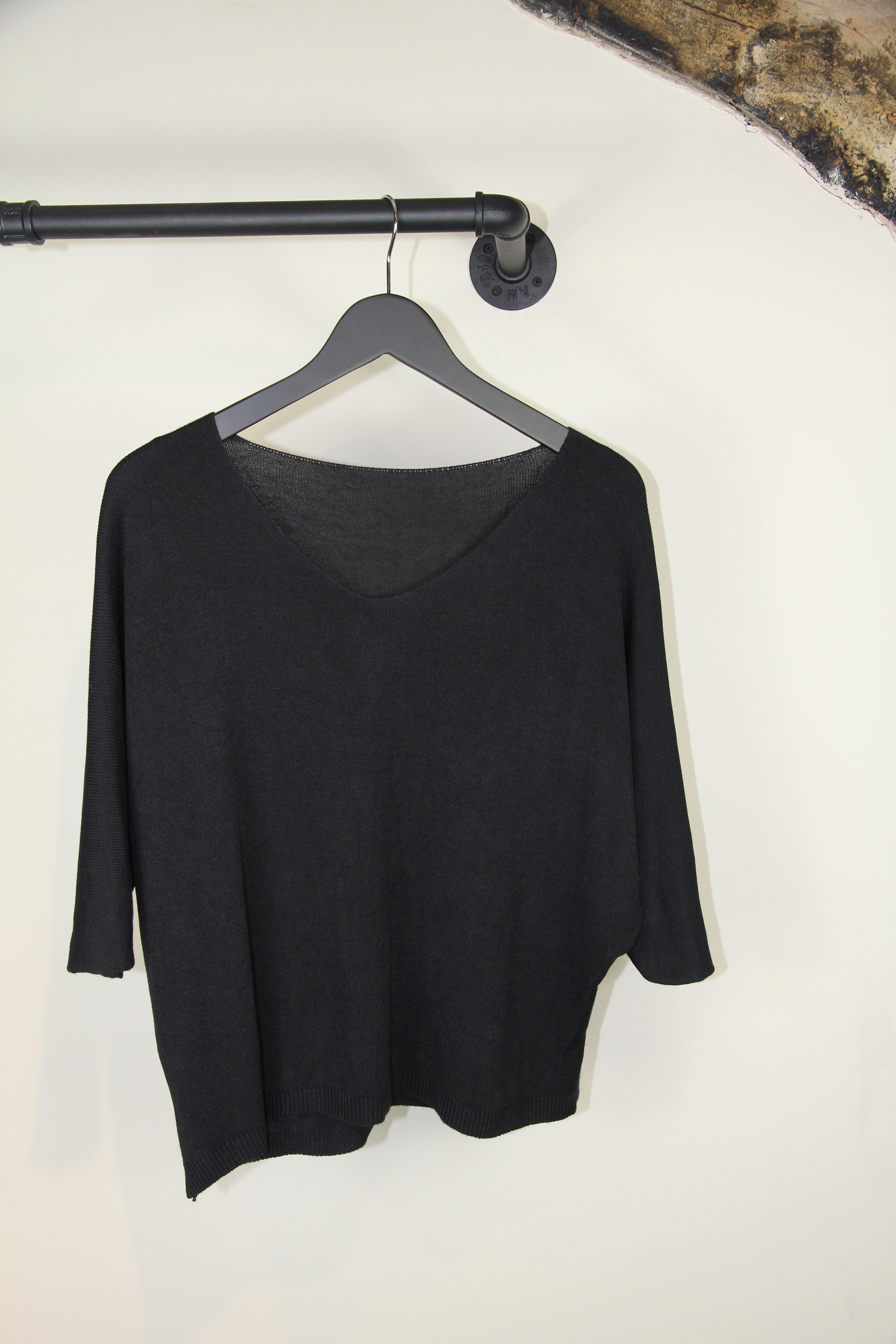 Lightweight Classic Batwing Knit Top