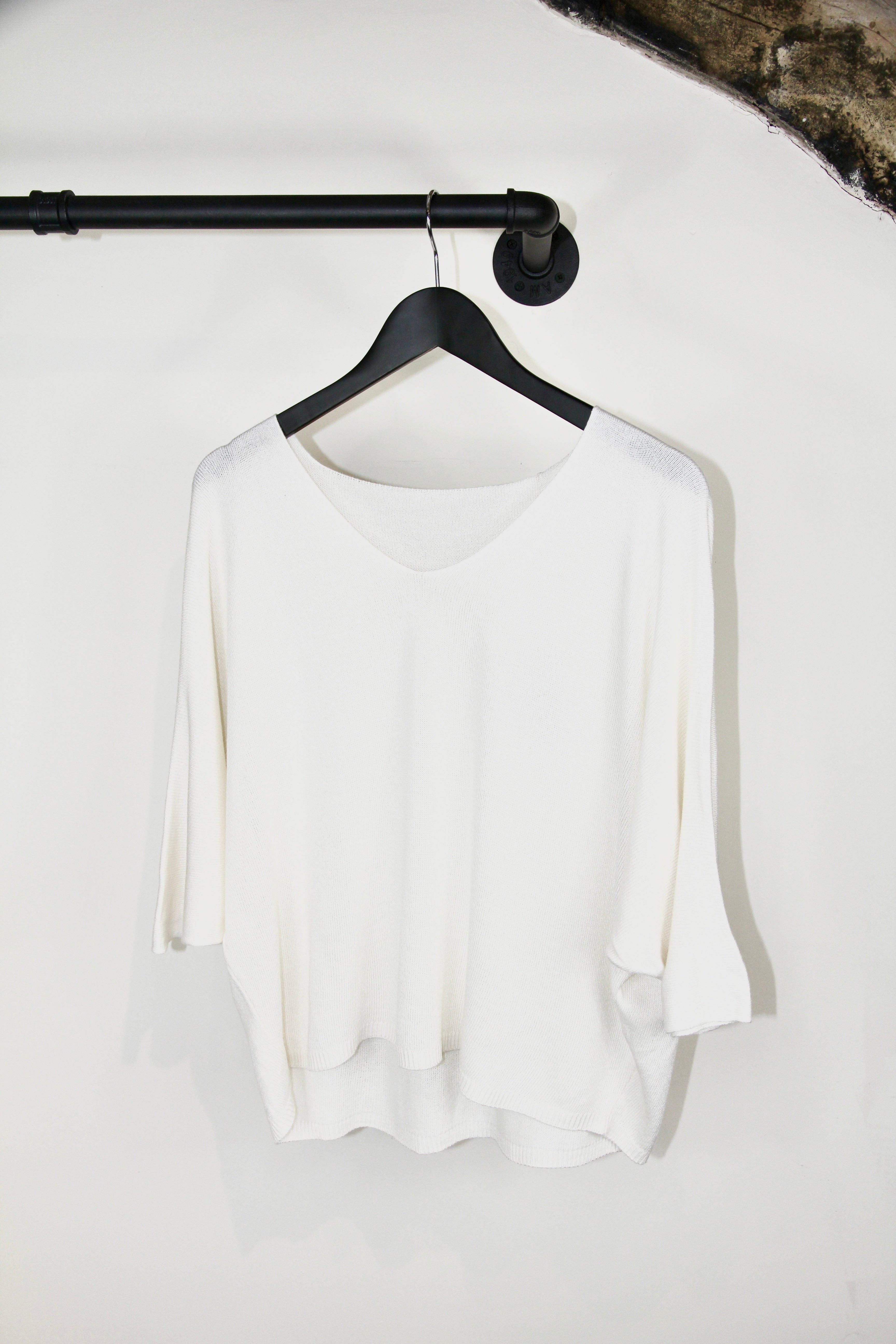 Lightweight Classic Batwing Knit Top