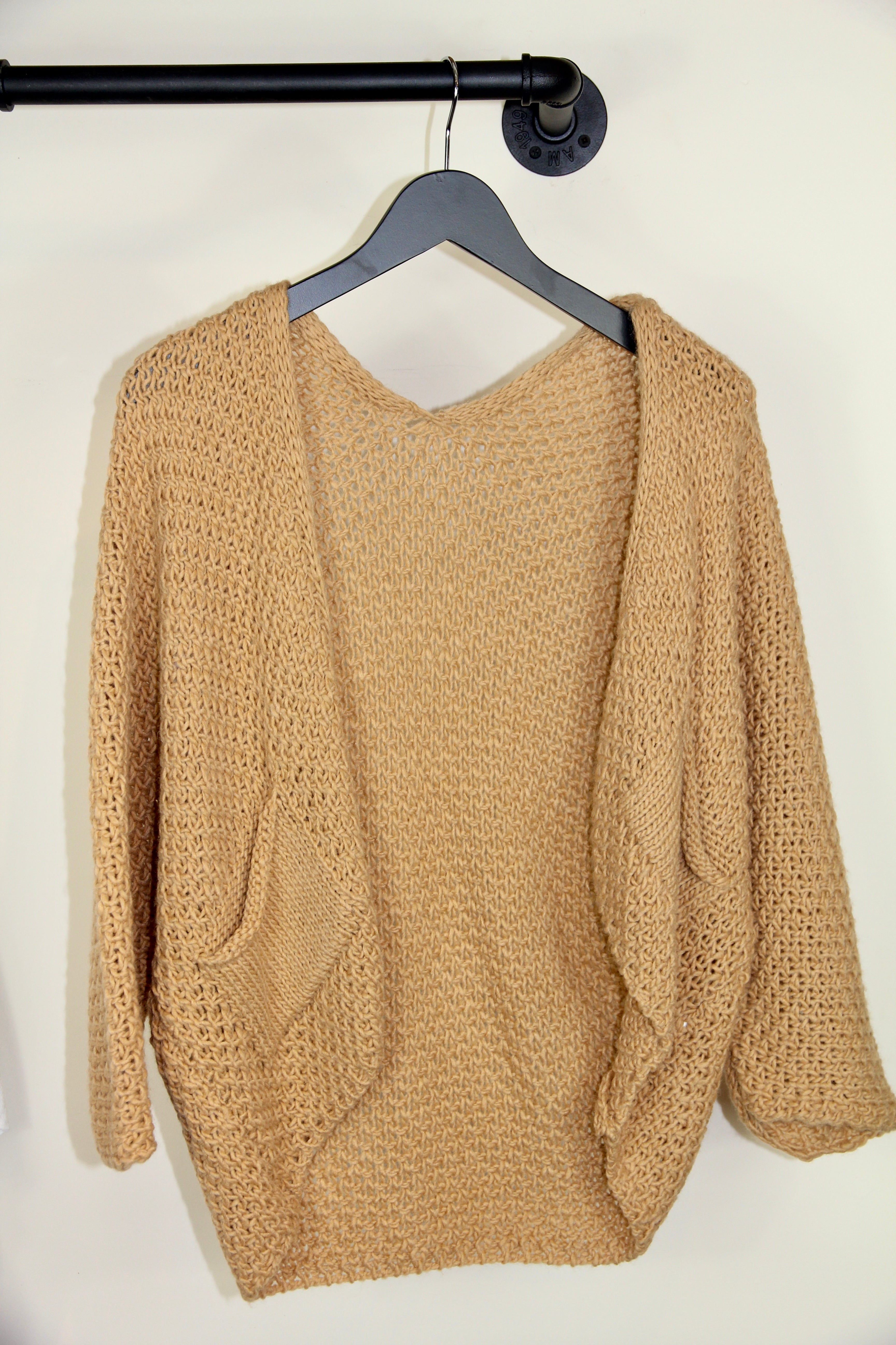 Knitted shrug cardigan