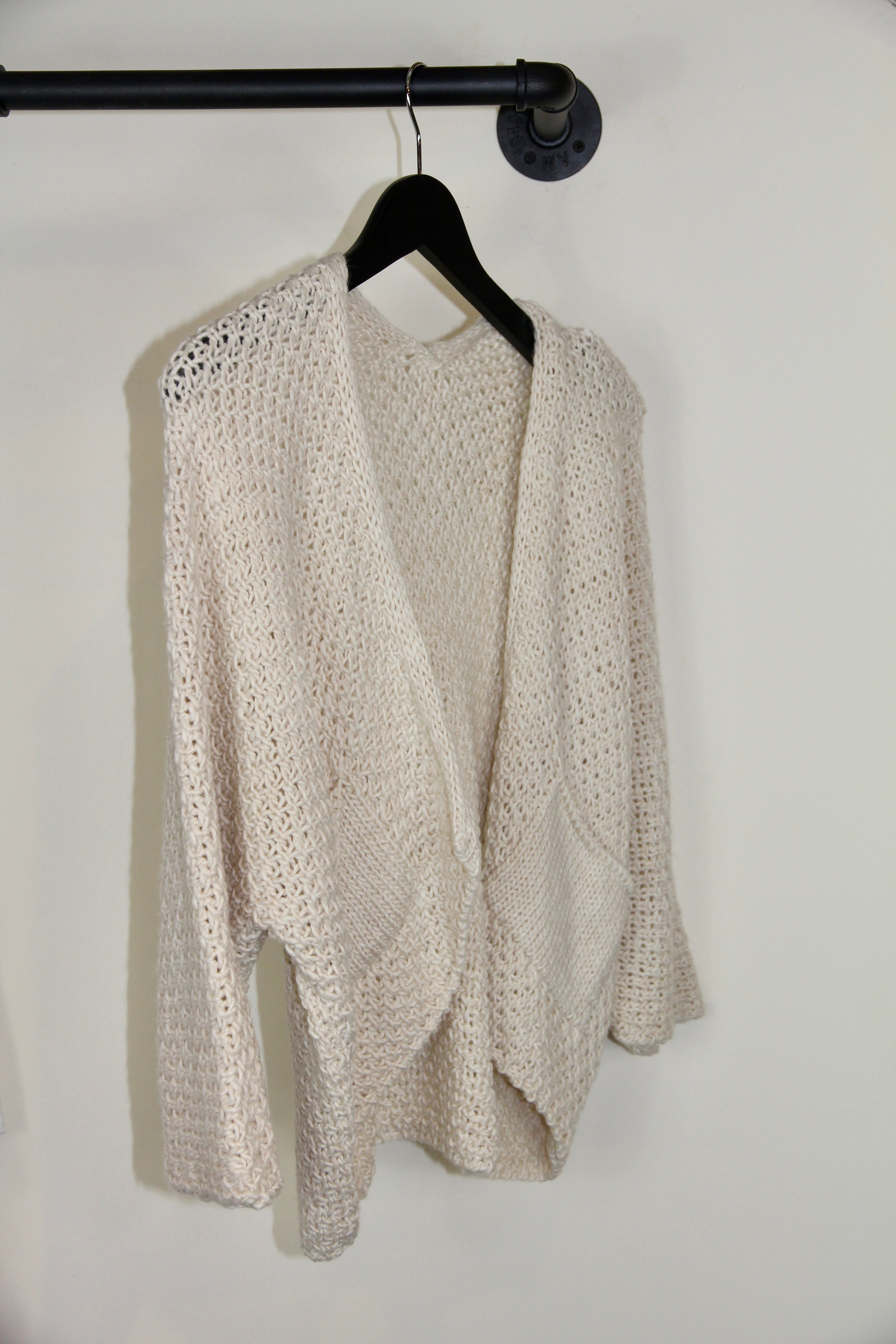 Knitted shrug cardigan