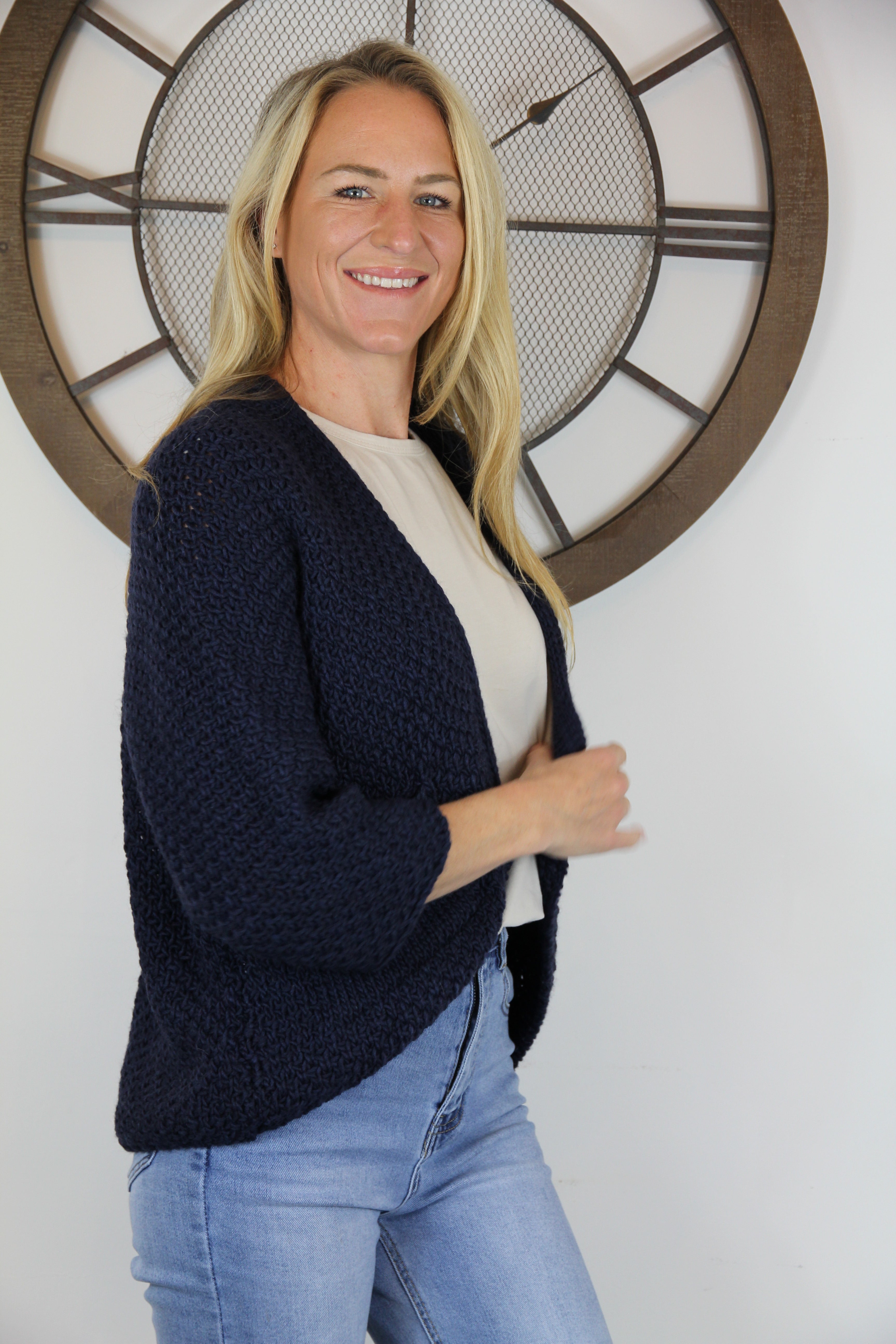 Knitted shrug cardigan